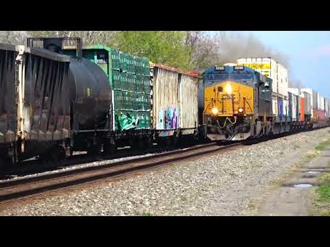 Train Stops Blocks Crossing I Cant Get To My Car On Other Side! More Snow Trains 2026! CSX HU + More