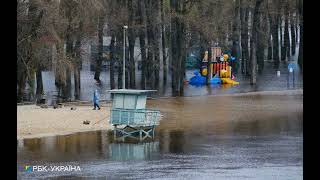 Вода в Днепре возле Киева за последние три дня поднялась еще на 25 сантиметров.