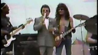 Miniatura de vídeo de "Te Quiero Mucho Ricky Smith y La Movida Live at Hart Plaza Det Mi.flv"