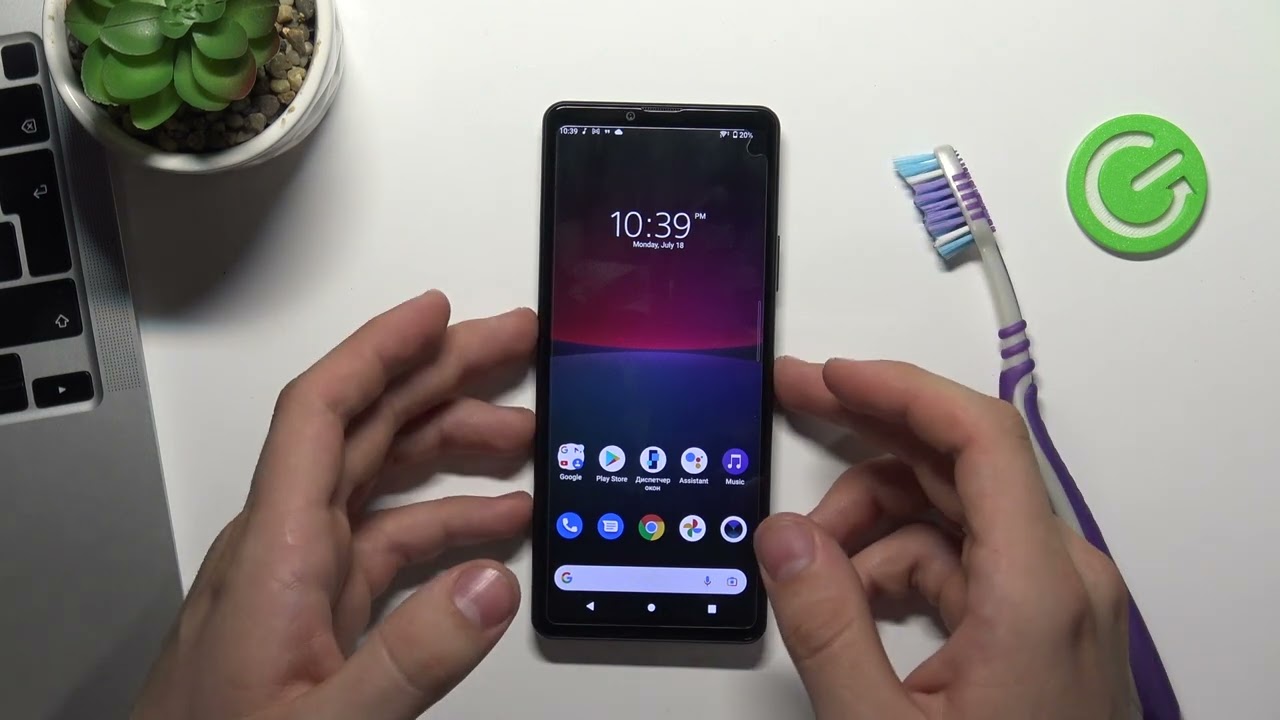 Как очистить USB-порт на SONY Xperia 10 IV с помощью подручных средств