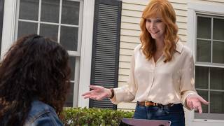 Famous Lisa Kudrow's 'The Comeback' Returns: A Satirical Take on AI and Hollywood Profile