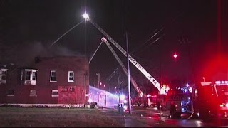 Fire causes roof to cave in on Beacon Building in Akron