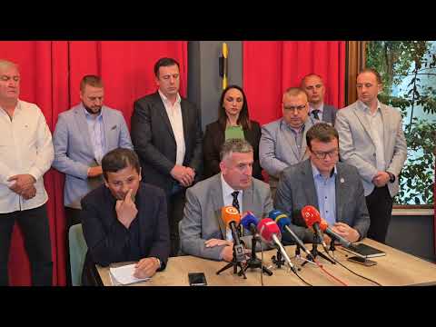 NEMA UZMICANJA, nudimo rješenje - press nakon sastanka SDS, PDP i Lista za pravdu i red u Trebinju