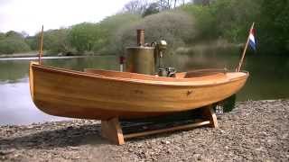 Sailing a Mini Vapeur Steamboat on Rosemoor lake Wales