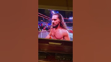 Fan Attacks Seth Rollins On WWE RAW! 11/22/21