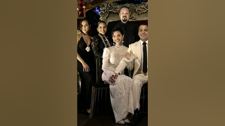Pati Chapoy goes up to Pepe Aguilar and he responds: “Do you see me as too big?”
