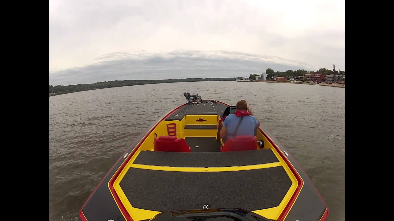 2011 Bullet 21 XRD Running Footage