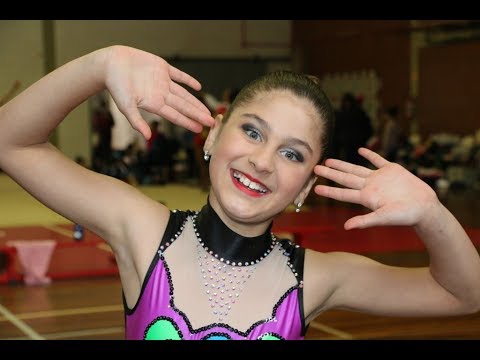 GINÁSTICA RíTMICA (DESPEDIDA) - Rhythmic Gymnastics - Mileninha - Milena Stepanienco - 10 anos