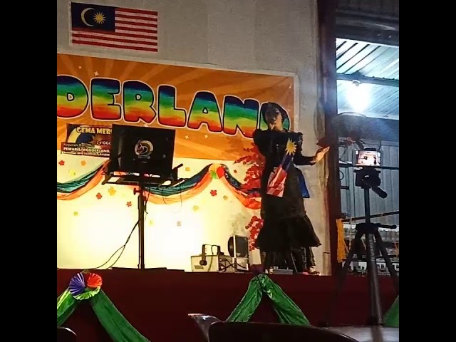 Pahlawanku cover by Aishah Hassan class=