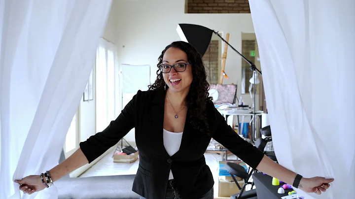 Elizabeth Gunter - Why host WIN for the holidays