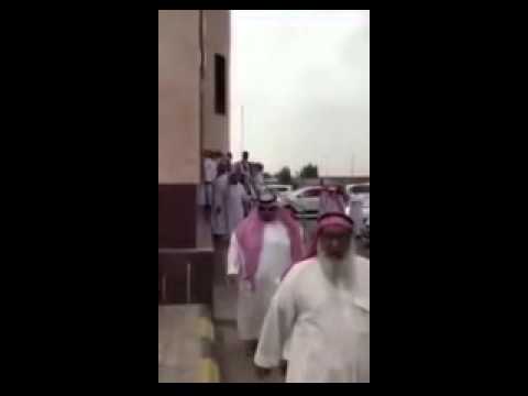 وكيل مدير بلدية بحرة يتجاهل نداءات المواطنين