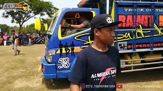 Story WA truck..  Suara Sam Teddy
