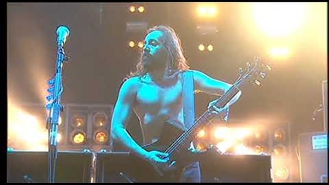 System Of A Down - Suite-Pee live at Reading Festival (PROSHOT | 2003)