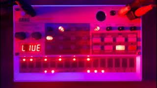 Heavy Techno Hammering on Korg Volca Sample