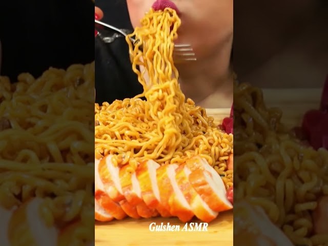 #noodleasmr #noodles #mukbang #food #asmrfood #asmr #eatingshow #asmrvideo #shorts #short #youtube