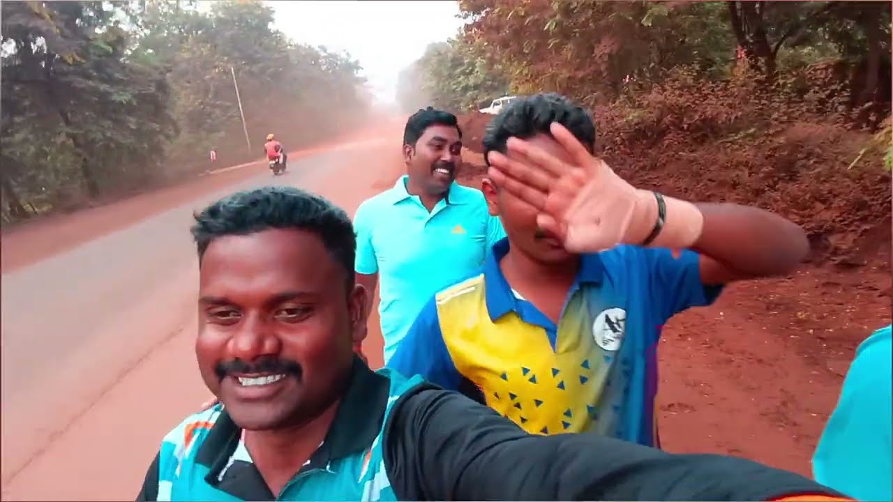 ଘଣ୍ଟାକୁ 3000 ଟଙ୍କା ନେଉଛି ଧାନ କଟା Mechine ।। 1 minutes Ku 50 Tanka 