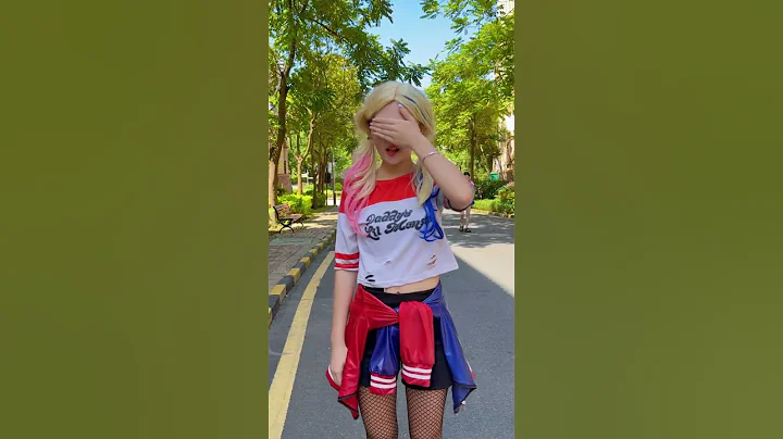 Only Harley Quinn doesn't discriminate against jokers!#joker #shorts