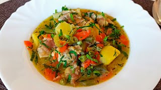 Куриный гуляш с овощами Очень вкусное и согревающее, полноценное второе блюдо