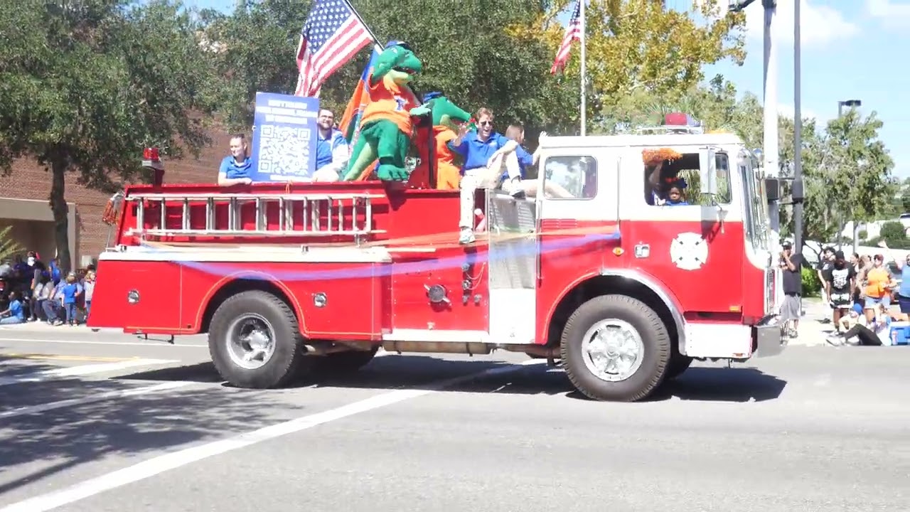 uf homecoming parade 2024