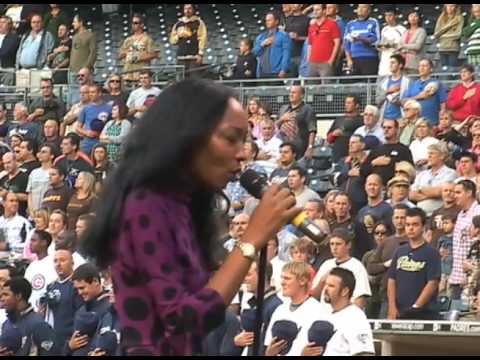 Malina Moye Sings(National Anthem) Star Spangled B...