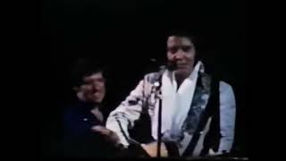 Elvis sings Blue Christmas - Kansas City June 18, 1977