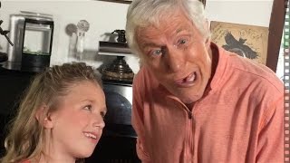 Dick Van Dyke sings with adorable little girl