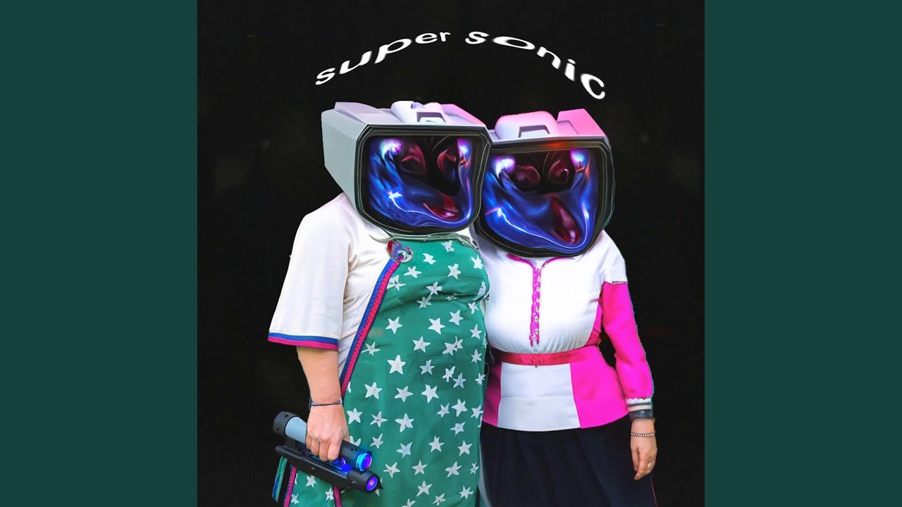 Super Sonic (Extended Mix) auf YouTube ansehen Super Sonic (Extended Mix) auf YouTube ansehen