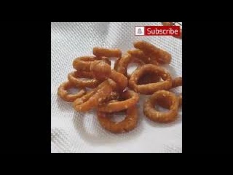 क्रिस्पी रिंग मुरुक्कु| Spicy kodubale| Tea-Time Snacks| Rice Rings Recipe| #Shorts|#Youtubeshorts| | Ankita