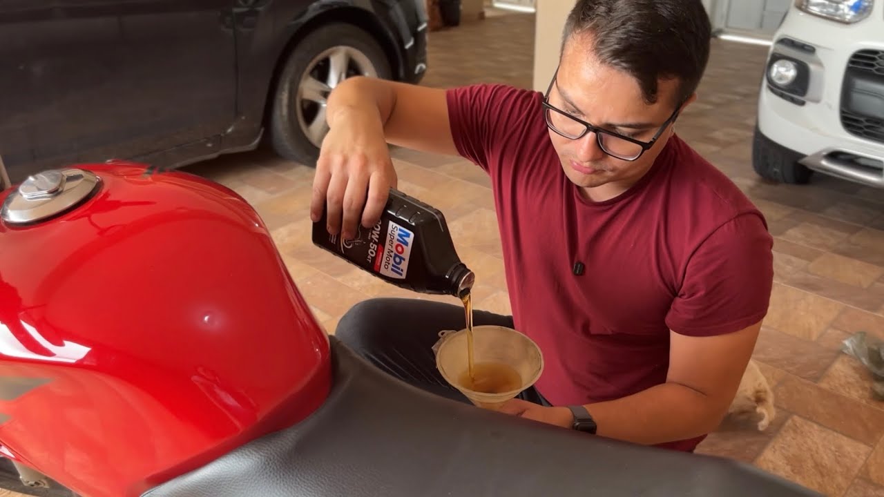 Como Trocar o Óleo da TWISTER CBX 250 - Faça Você Mesmo!