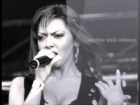 Hadise göğüs frikik süperrrrrrr!!!!!!