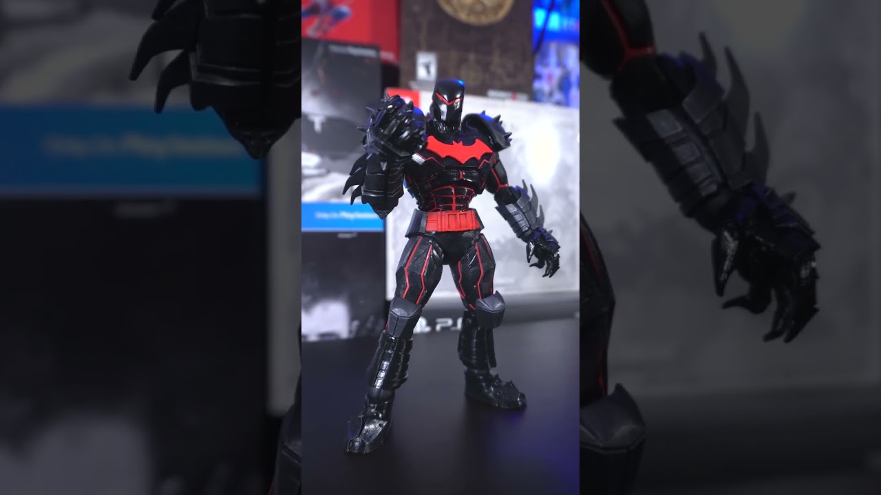 Бэтмен из «Хеллбэта» слишком похож на игрушку...