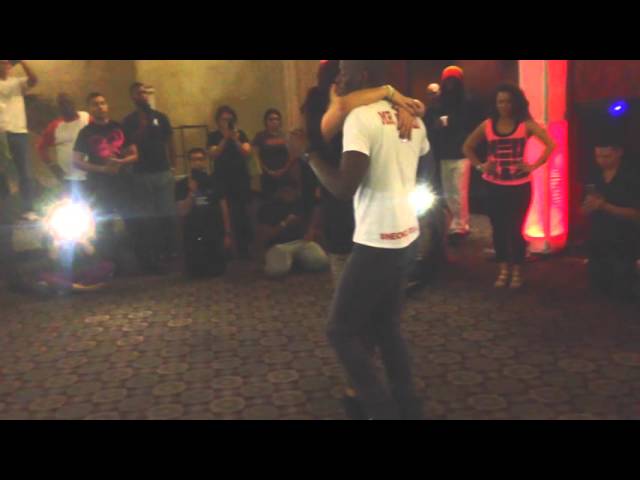 #Neokiz Demo | Vetty & Charles | Dallas Bachata Festival 2015 | Silky Smooth Flow