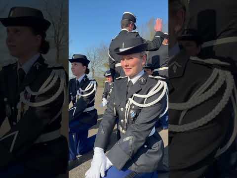 C'est le jour de la cérémonie de sortie de promotion ✨ !