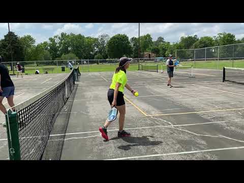 Dick and Nancy Farmer playing pickle ball 2