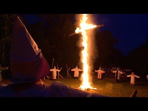 Video: 1.500 Meilen Laufen Und Sich Dem Ku-Klux-Klan Für Ein Traum-Matador-Netzwerk Stellen