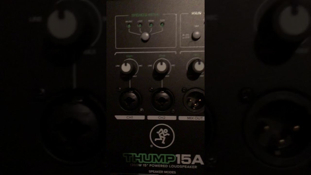 Mackie thump 15A - YouTube