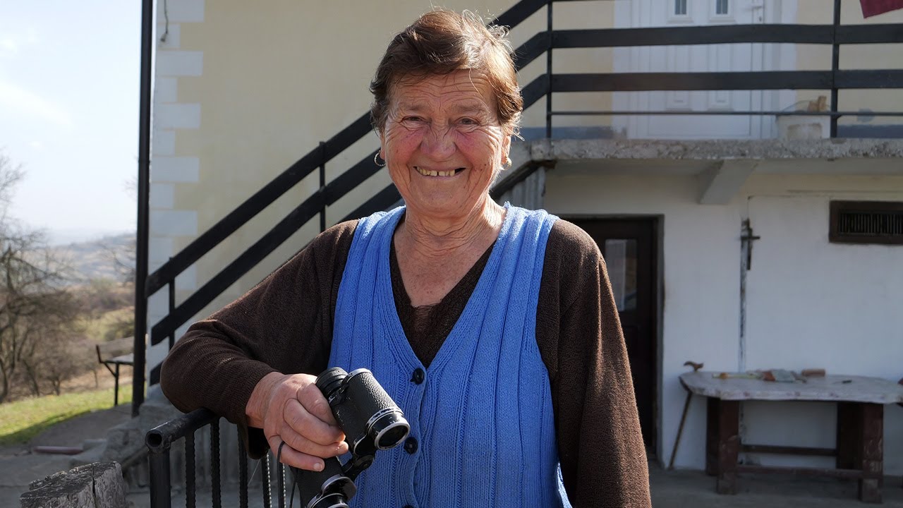 Sama u selu; Katicin u svijet pogled, njezin je dvogled