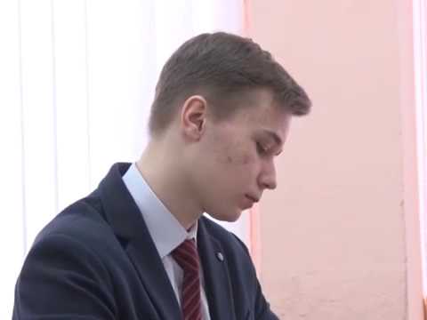 Ученик оклейщика авто