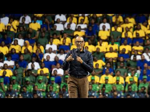 Kagame yavuze ku mukobwa wafashwe n'Abapolisi azira uko yambaye bigateza impaka