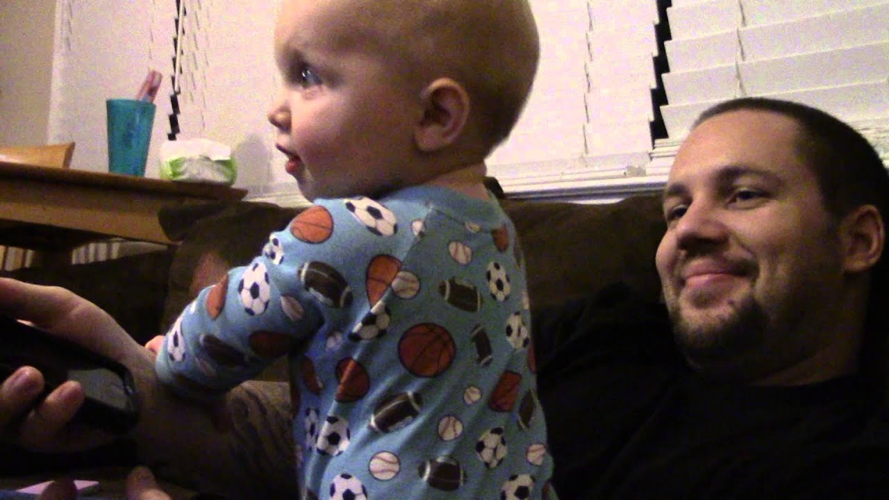 MAMA'S MAIDS & SANTA CLAUS!