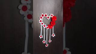 "DIY Heart-Shaped Flower Wall Hanging!!!!" #homemadedecor #homedecor #craft #shorts #diy