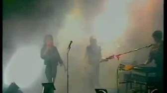 The Danse Society - Hide - Live The Danse Society - Hide - Live