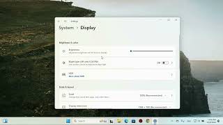 How To Fix Screen Aspect Ratio Issues in Windows 11 (2025)
