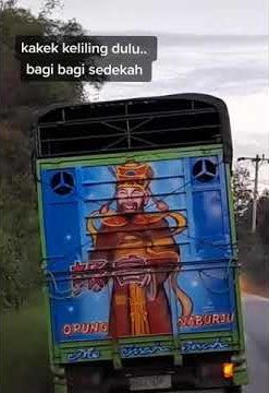Story wa kekek merah Higgs domino island