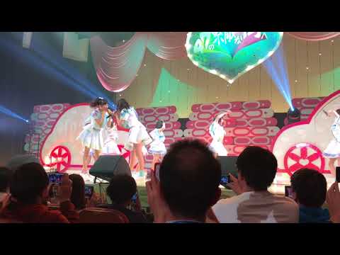 AKB48 チーム8 挨拶から始めよう