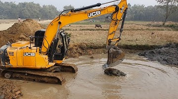 JCB Excavator Destroying and Throwing Out Old Bridge For New Construction - JCB Video - Part 3