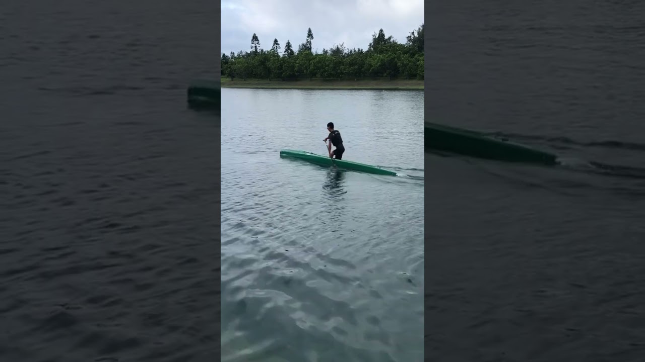 輕艇 縮圖