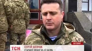 Житомир: В Житомире попрощались со снайпером Владимиром Гнатюком Житомир: В Житомире попрощались со снайпером Владимиром Гнатюком