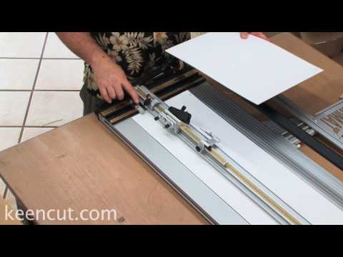 G KeenCut Ultimat Gold Mat cutter cutting a reverse bevel