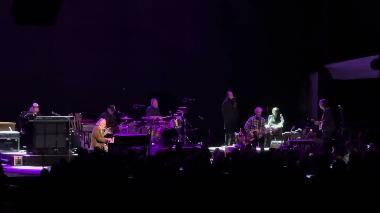 Jackson Browne ~ 19 Doctor My Eyes ~ 09-12-2025 Live at The Winery